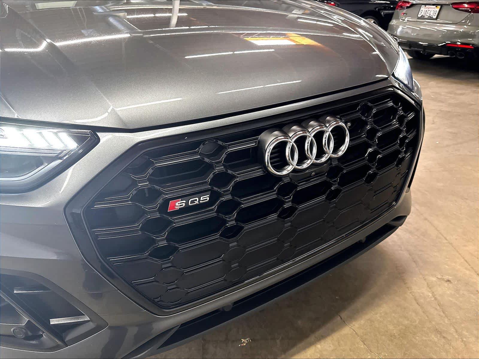 Used 2023 Audi SQ5 Prestige w/ Prestige Package AWD/4WD image 31