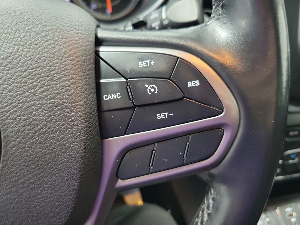 Used 2021 Jeep Cherokee Latitude Lux image 43