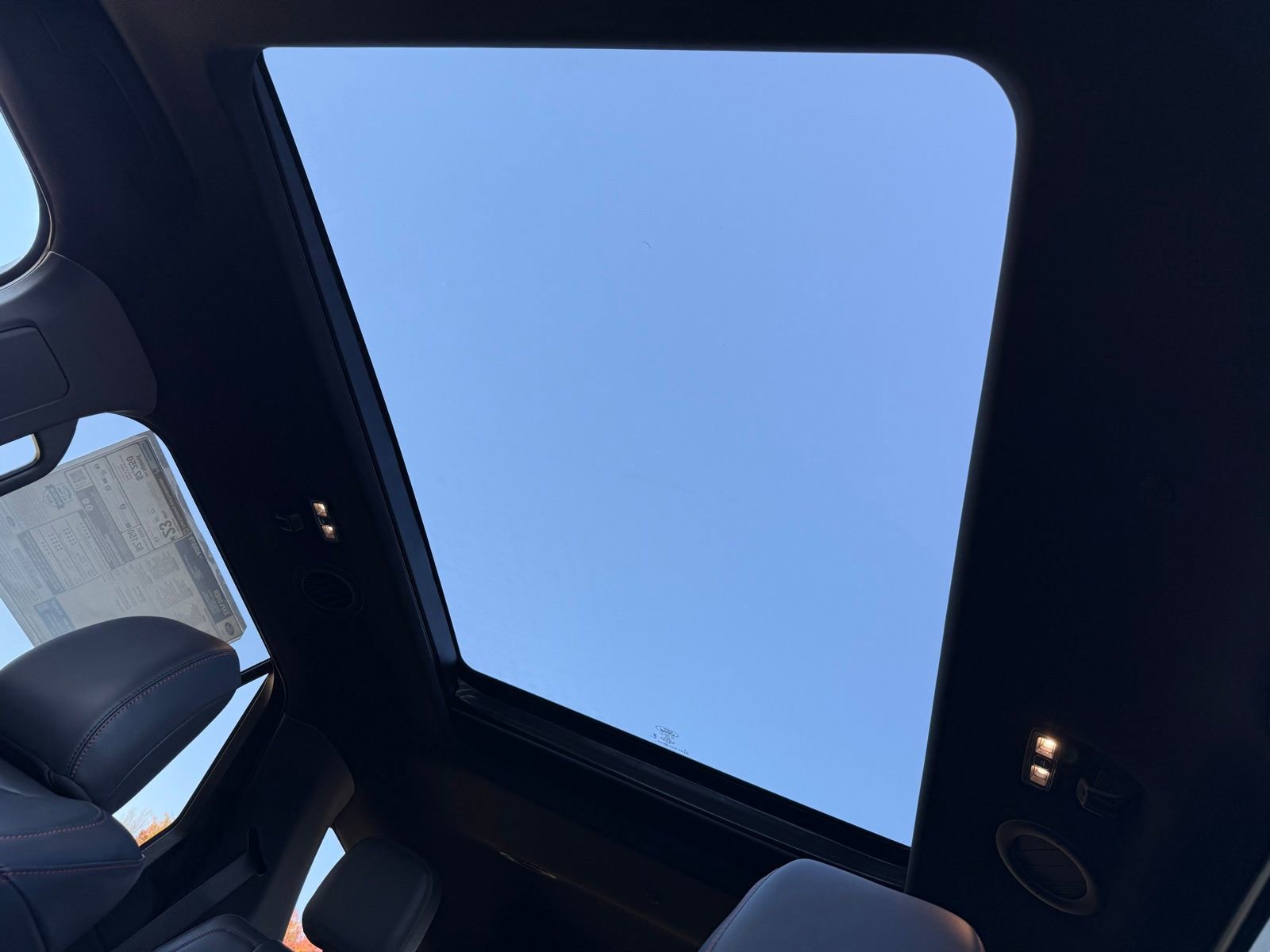 New 2026 Ford Explorer ST-Line image 41