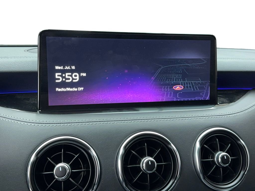 Used 2023 Kia Stinger GT2 image 26