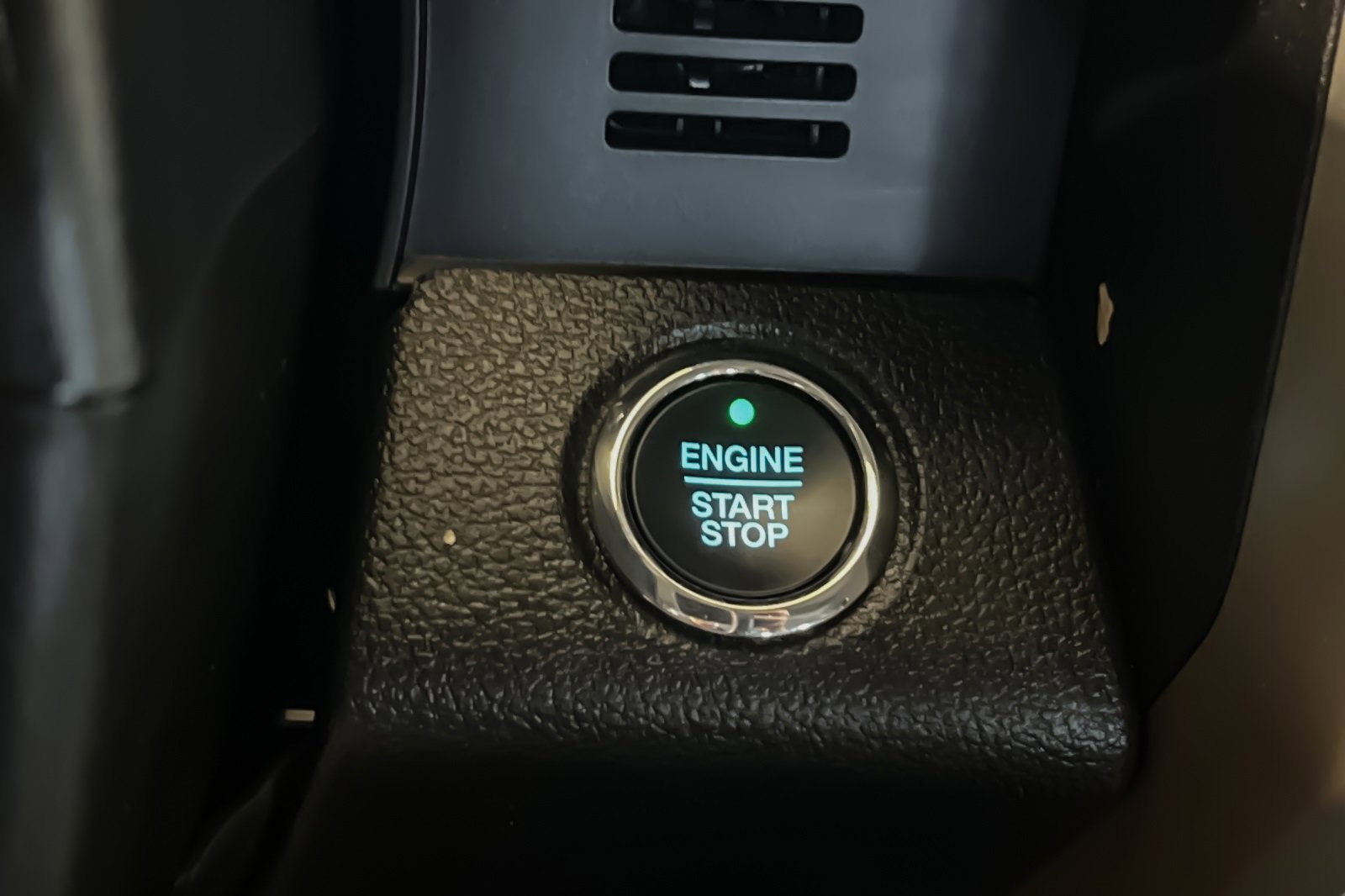 Used 2020 Ford F150 Lariat w/ Equipment Group 502A Luxury image 22