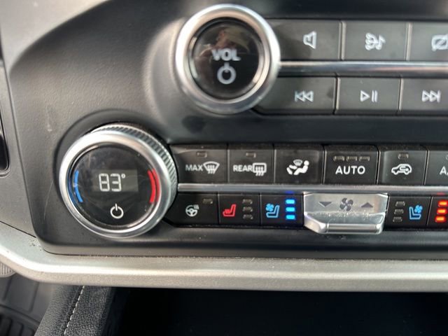 Used 2024 Ford Expedition XLT image 22