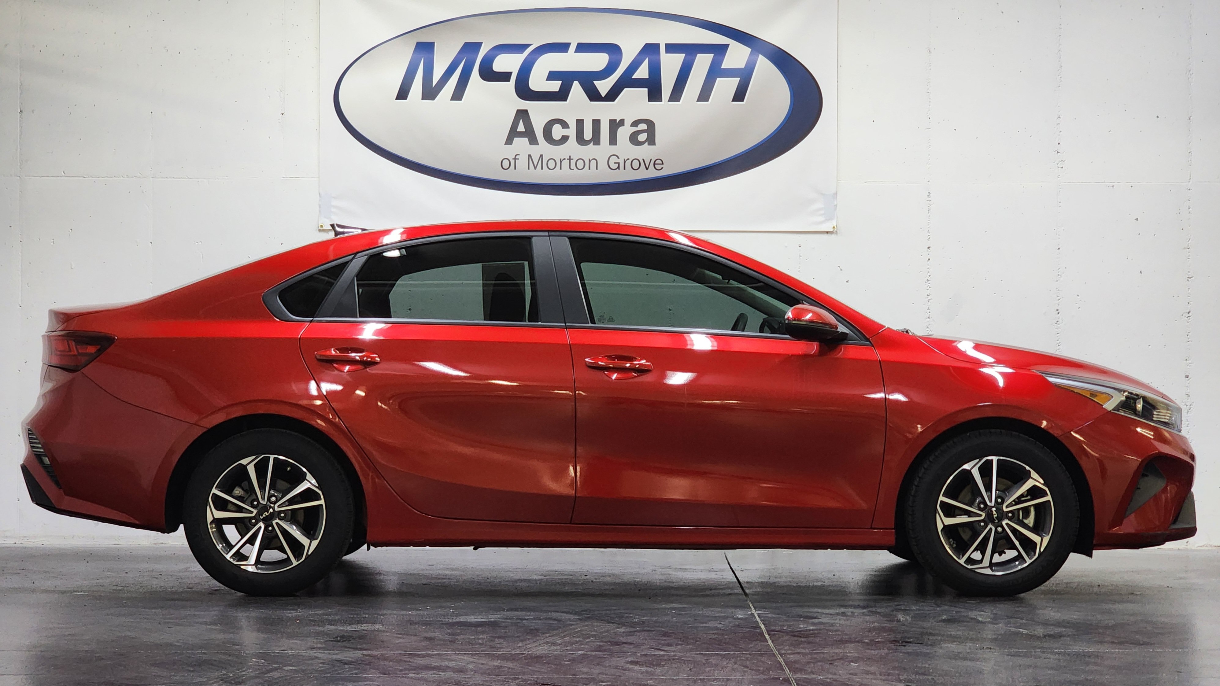 Used 2023 Kia Forte LXS w/ LXS Technology Package FWD image 5