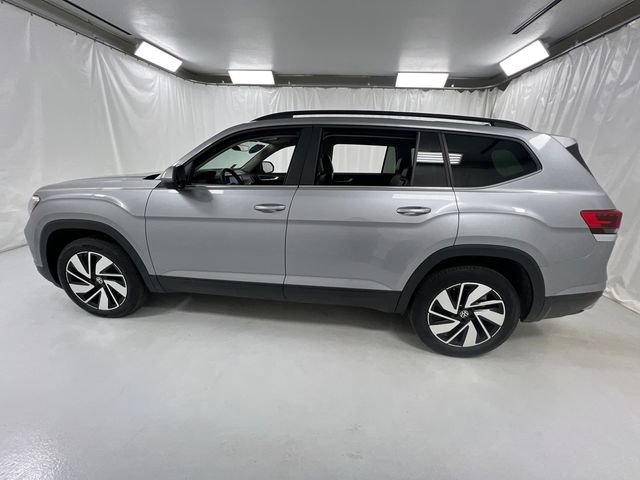 Used 2025 Volkswagen Atlas SE image 5
