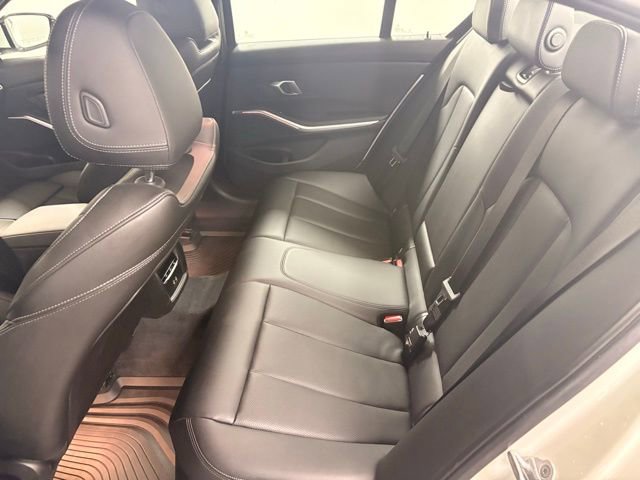 Used 2024 BMW 330i xDrive Sedan w/ Convenience Package image 15