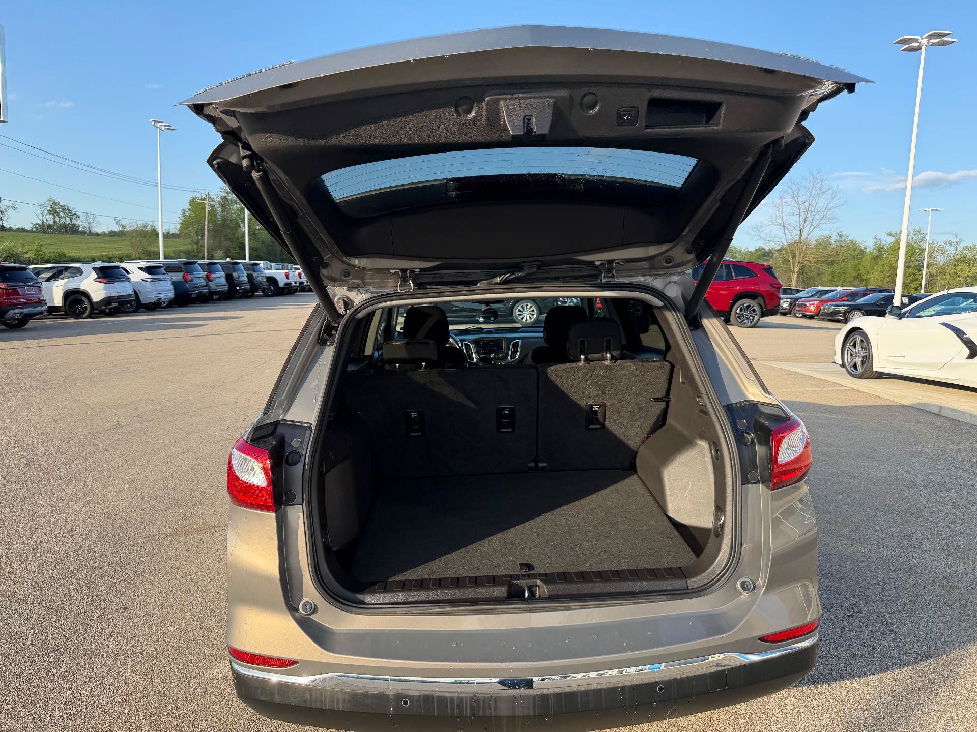 Certified 2019 Chevrolet Equinox LT AWD/4WD image 12