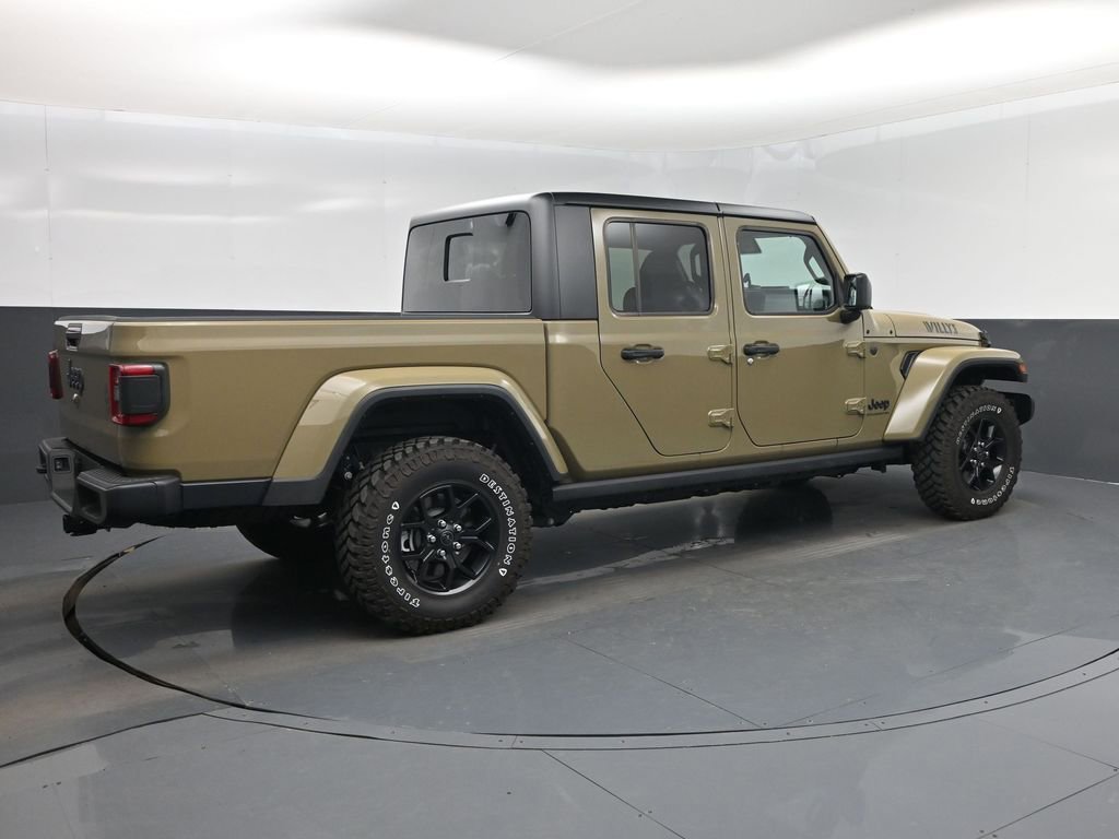 Used 2025 Jeep Gladiator Willys image 3