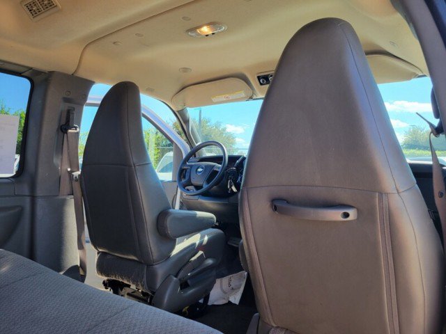Used 2021 Chevrolet Express 3500 LT w/ LT Preferred Equipment Group RWD image 25