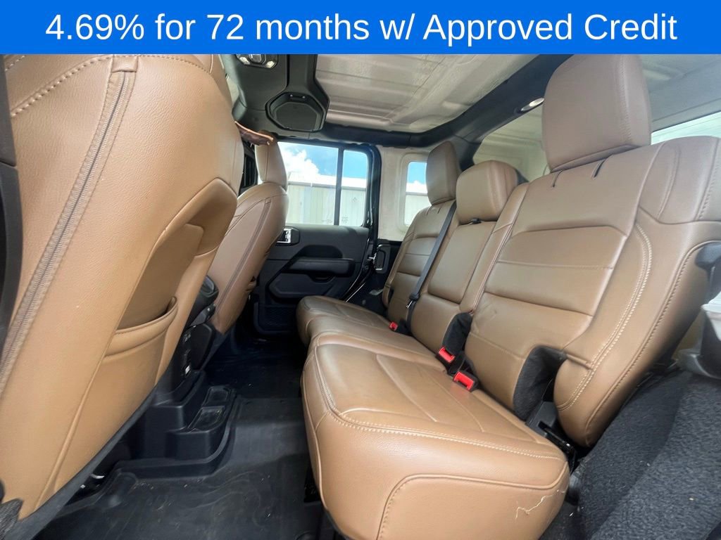 Used 2020 Jeep Wrangler Unlimited Sahara image 14