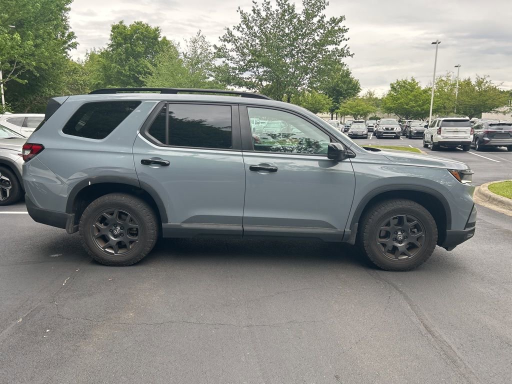 Used 2024 Honda Pilot TrailSport image 15