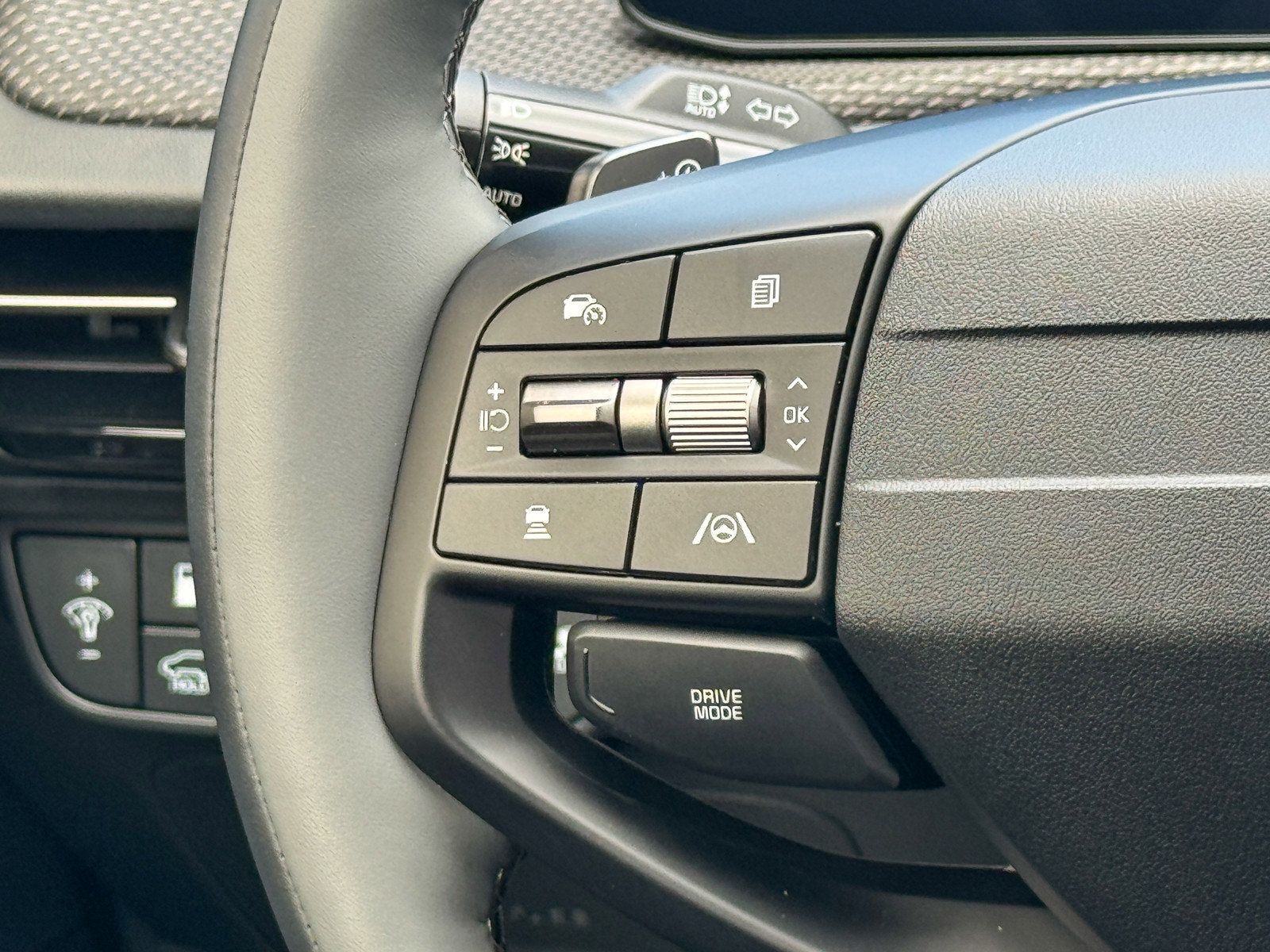 New 2025 Kia EV6 Wind image 31