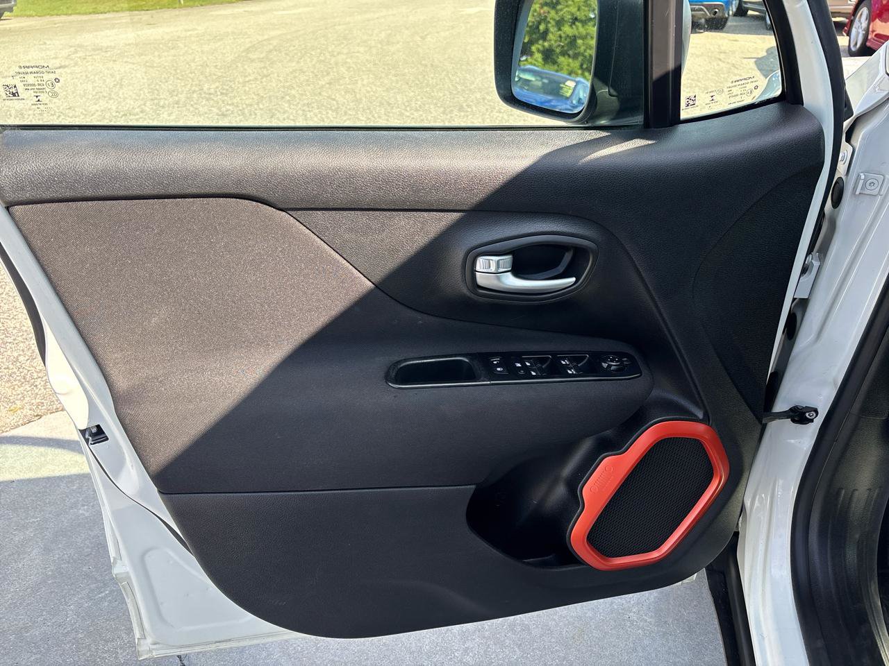 Used 2019 Jeep Renegade Sport AWD/4WD image 19