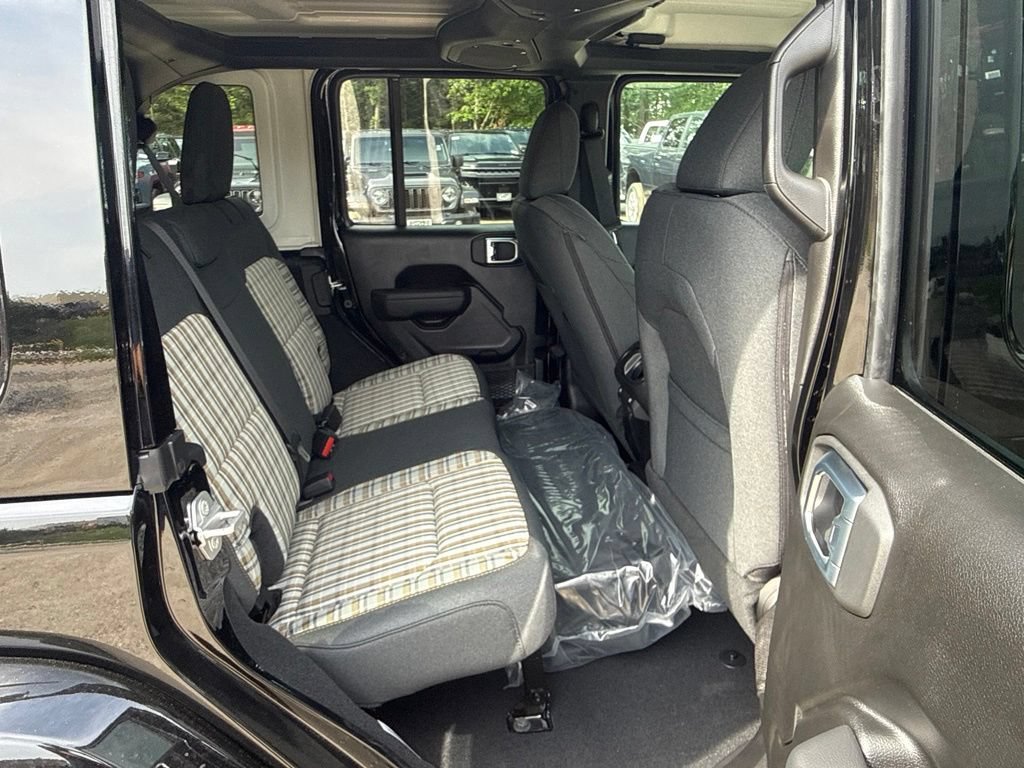 New 2026 Jeep Wrangler Unlimited Sport AWD/4WD image 24