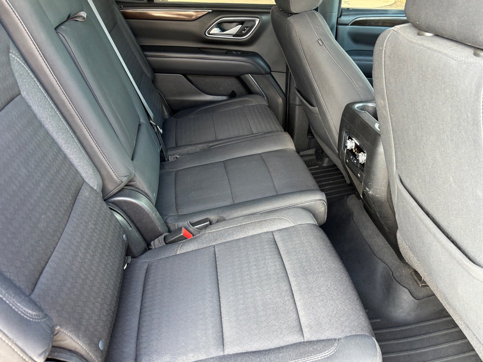 Used 2021 GMC Yukon SLE AWD/4WD image 27