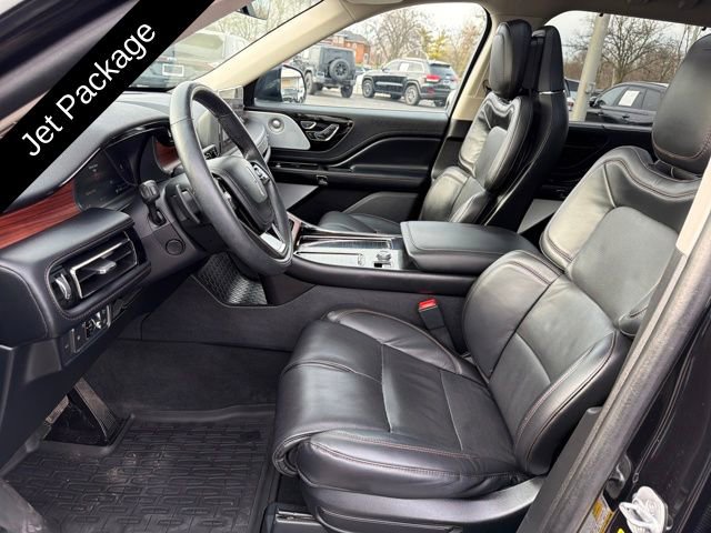 Certified 2023 Lincoln Aviator Reserve w/ Equipment Group 201A image 14