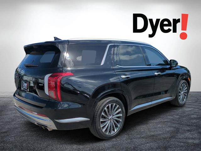 Used 2023 Hyundai Palisade Calligraphy image 3