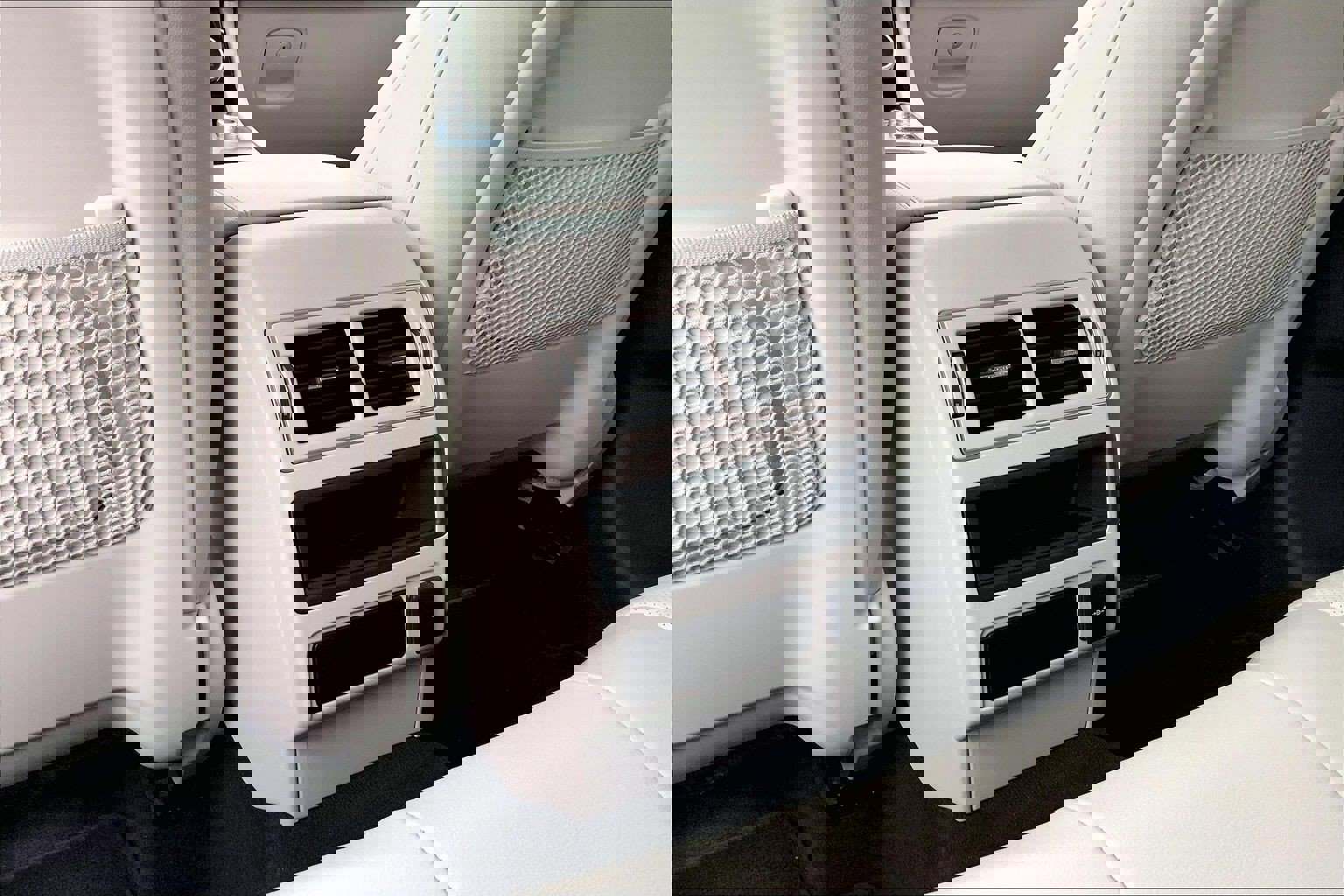 Used 2022 Jaguar F-PACE S image 34