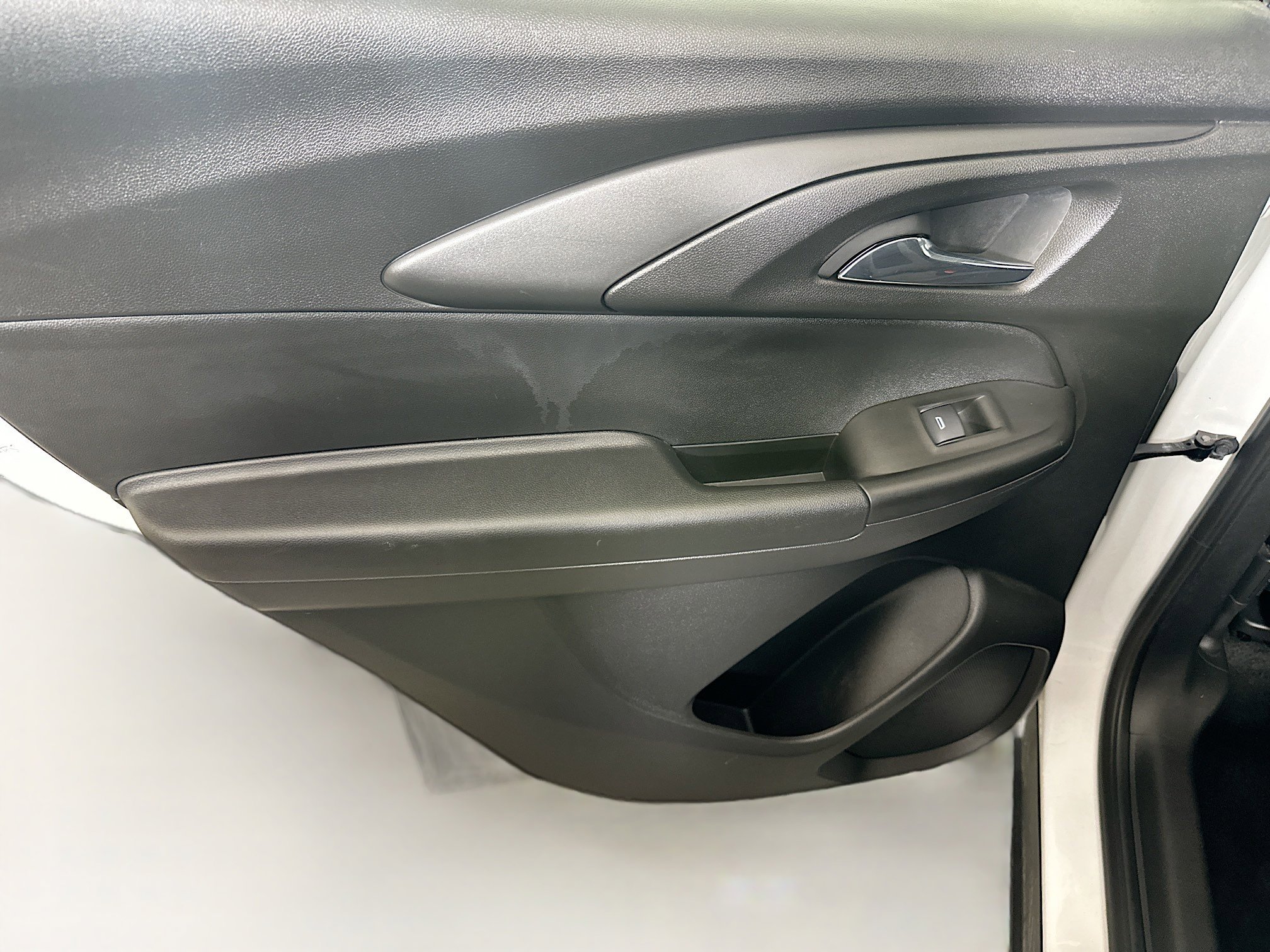 Used 2021 Chevrolet TrailBlazer L image 25