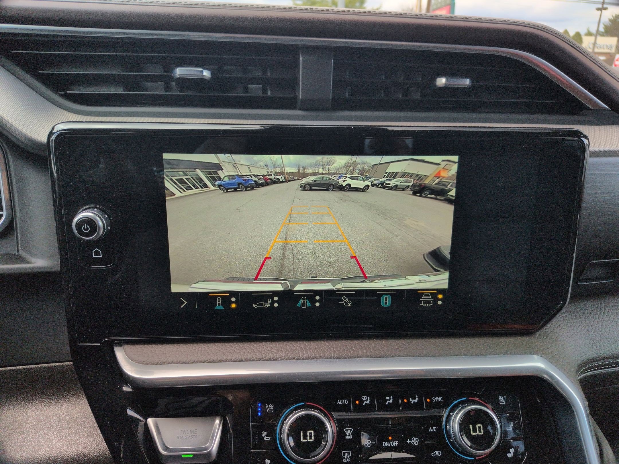 Used 2022 GMC Sierra 1500 Denali AWD/4WD image 11