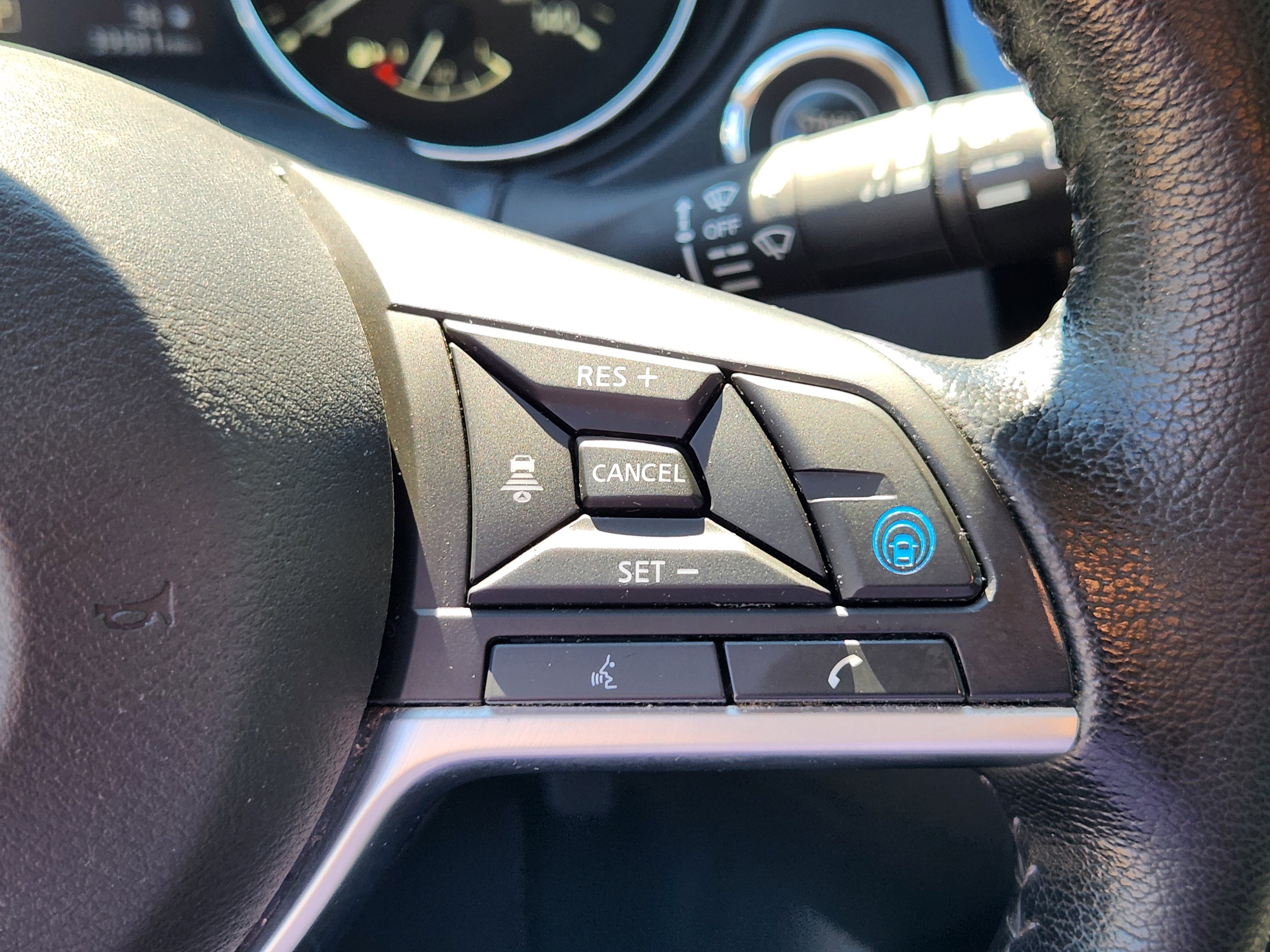 Certified 2021 Nissan Rogue Sport SV w/ Technology Package AWD/4WD image 23