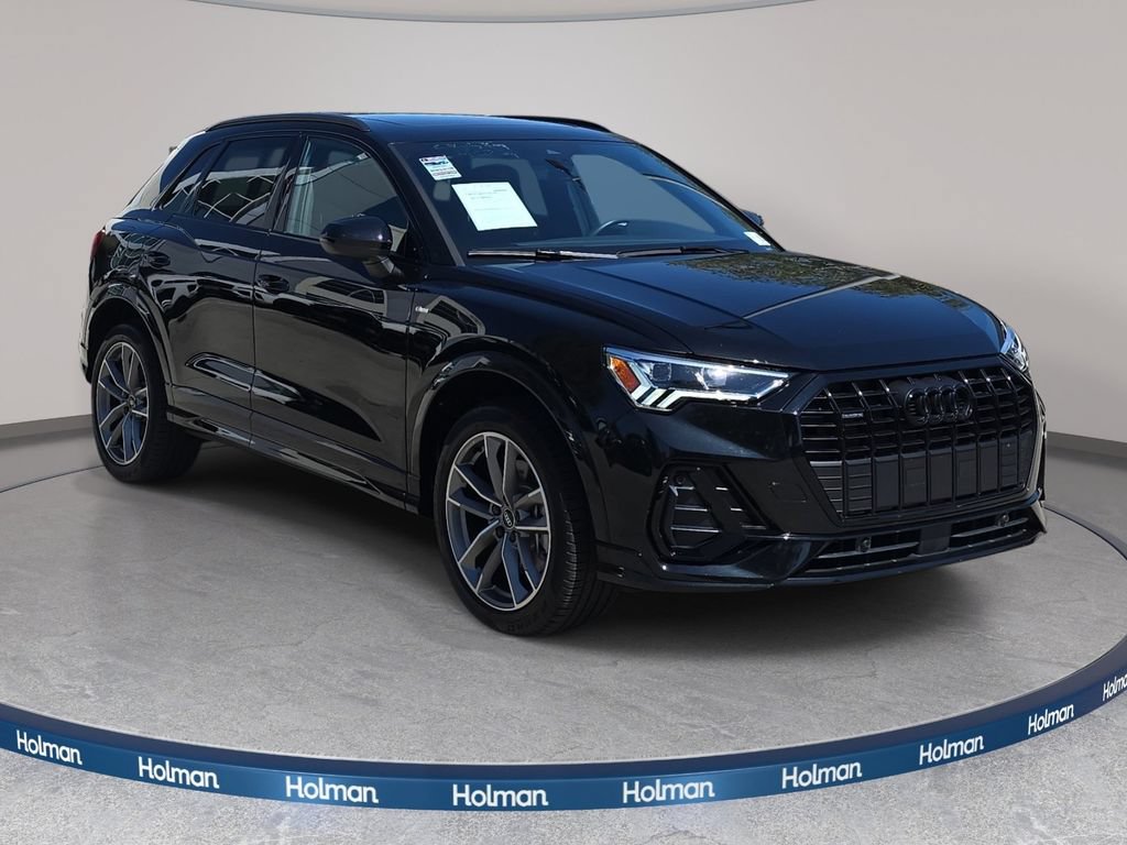 Certified 2025 Audi Q3 2.0T Premium w/ Convenience Package AWD/4WD image 3