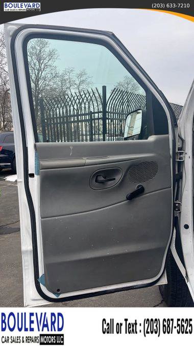 Used 2006 Ford E-350 and Econoline 350 Super Duty image 20