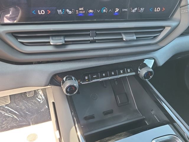 New 2026 Chevrolet Silverado EV LT w/ Plus Package image 31