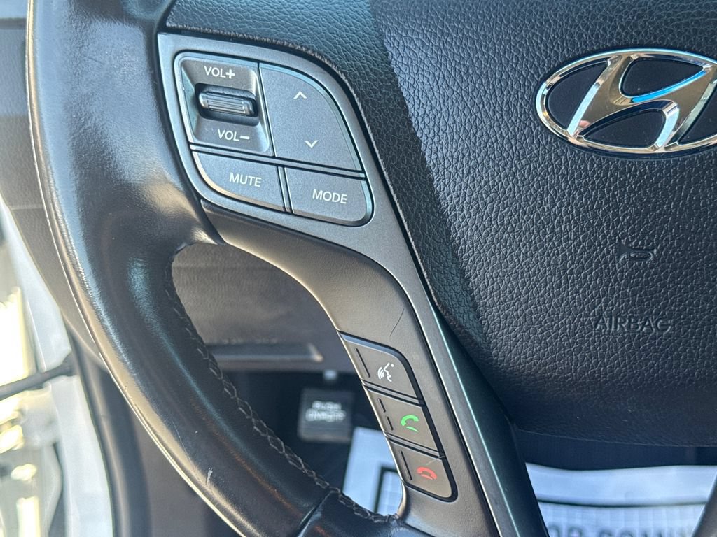 Used 2017 Hyundai Santa Fe Sport AWD/4WD image 33