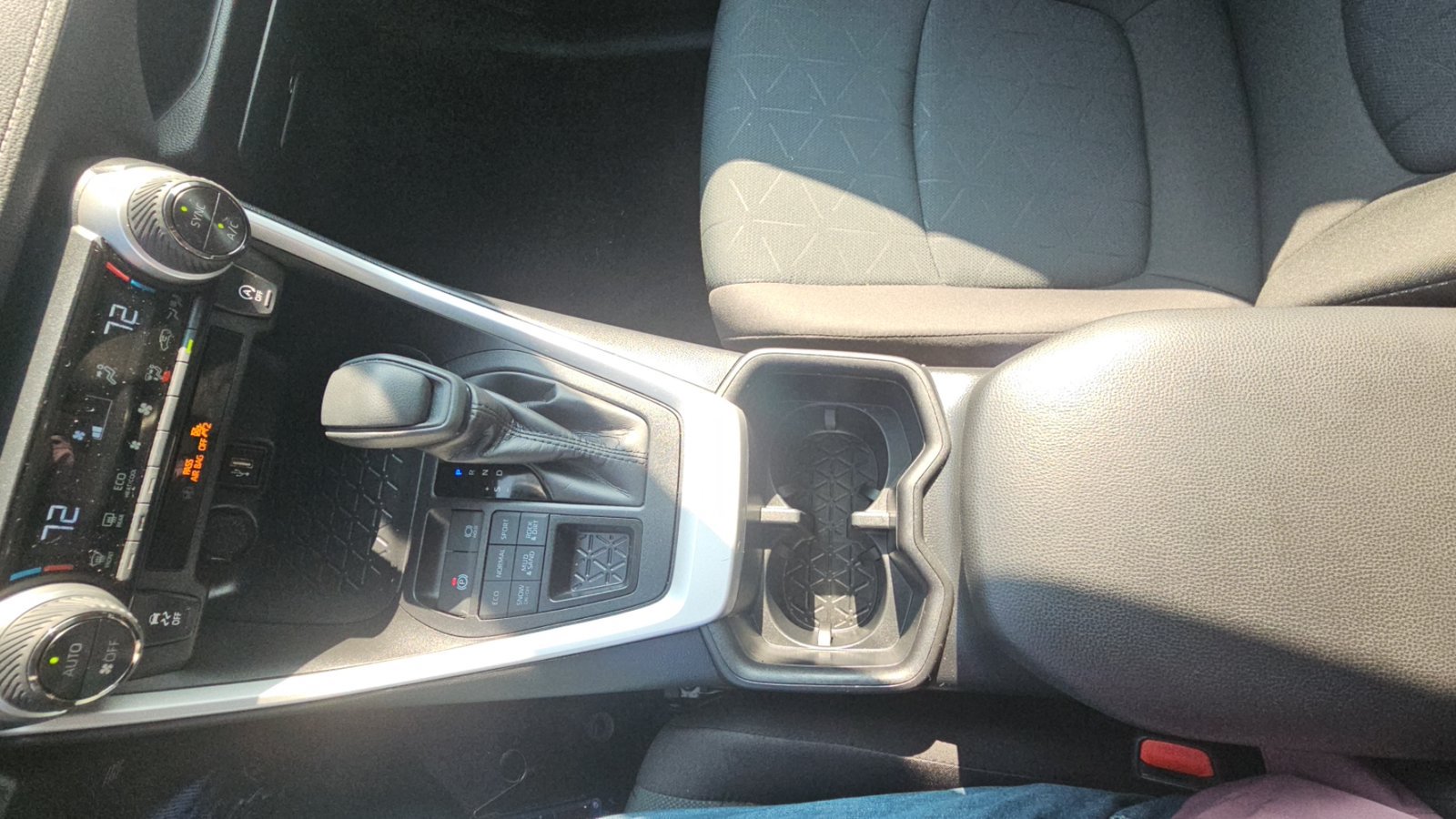 Certified 2025 Toyota RAV4 XLE AWD/4WD image 20