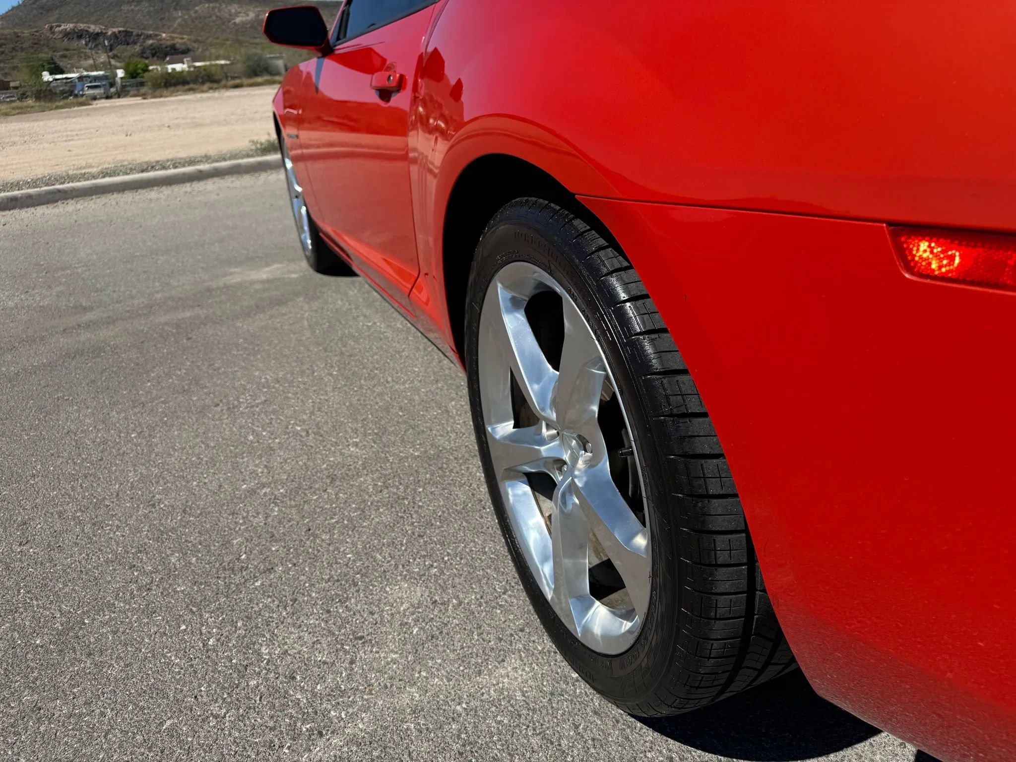 Used 2013 Chevrolet Camaro LS RWD image 7