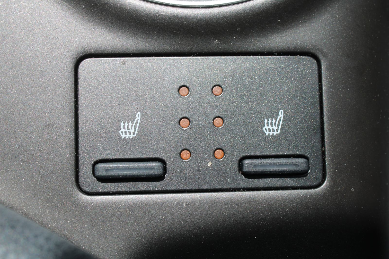 Used 2023 Toyota Camry XLE image 35