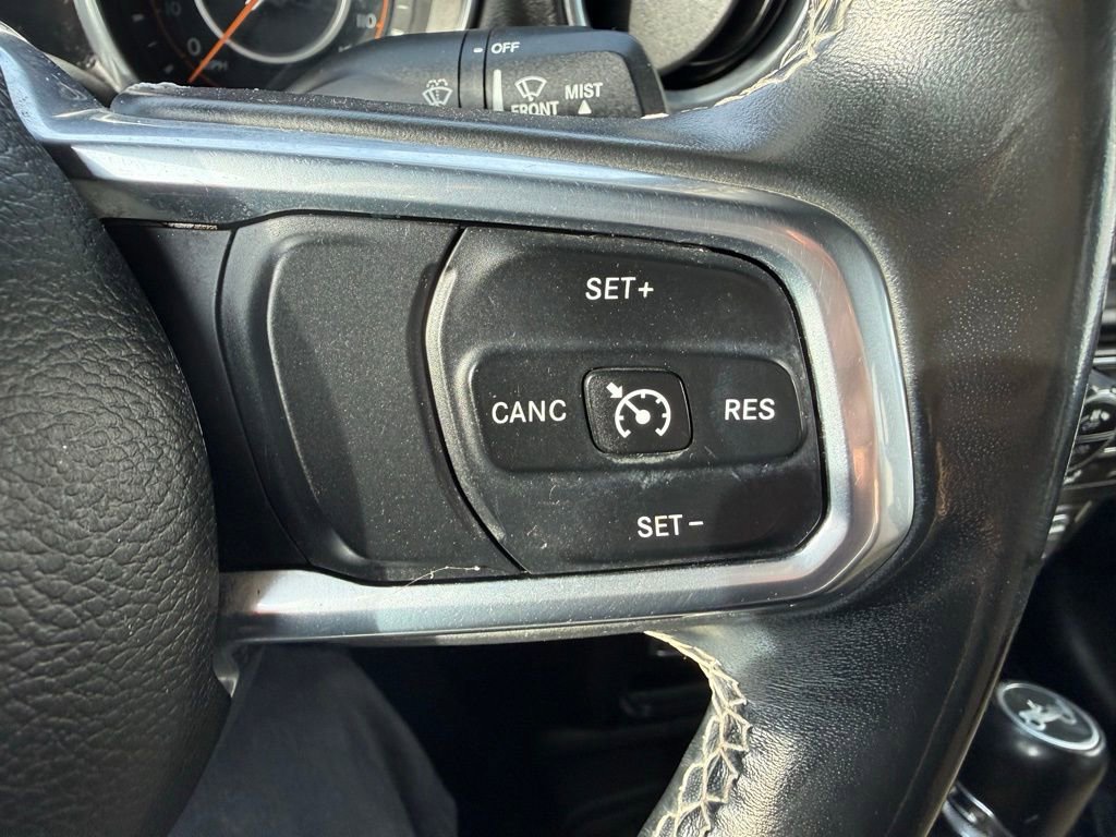 Used 2018 Jeep Wrangler Unlimited Sahara image 20