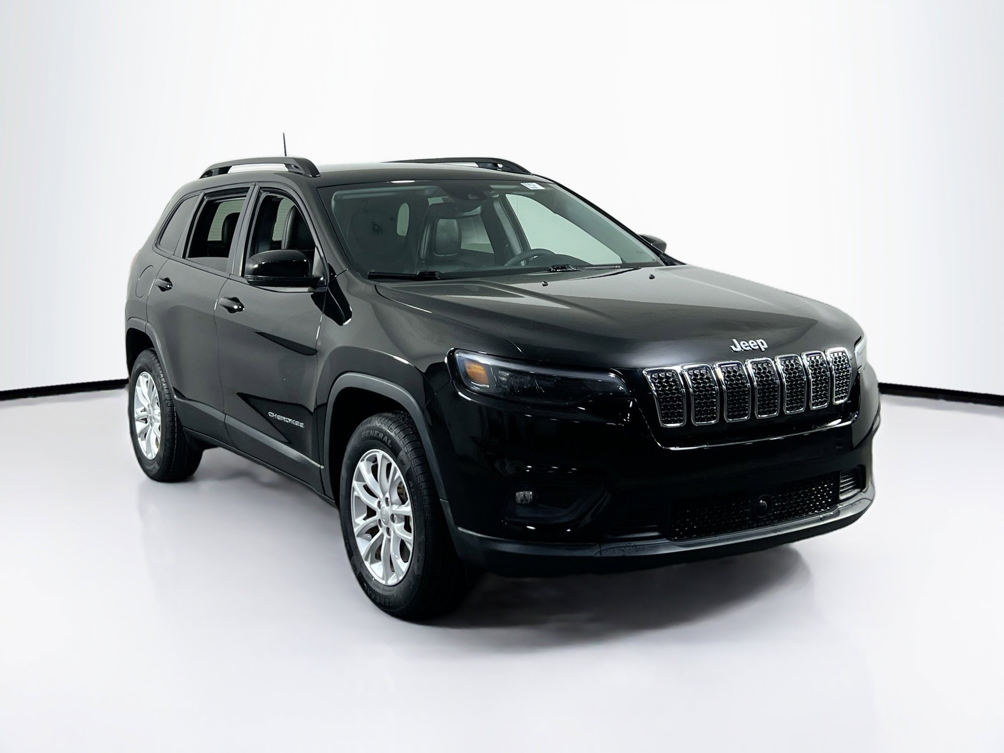 Used 2022 Jeep Cherokee Latitude Lux AWD/4WD image 3