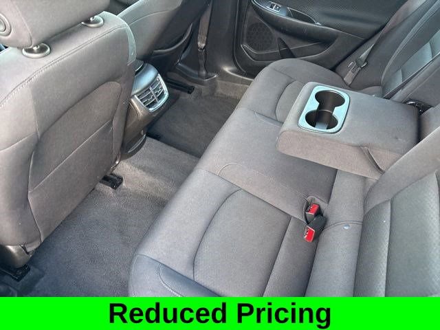 Used 2024 Chevrolet Malibu LT FWD image 32
