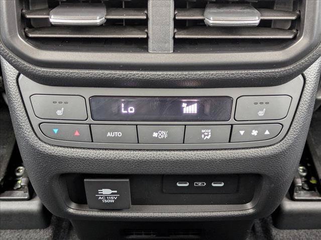 Used 2025 Honda Pilot Elite image 18