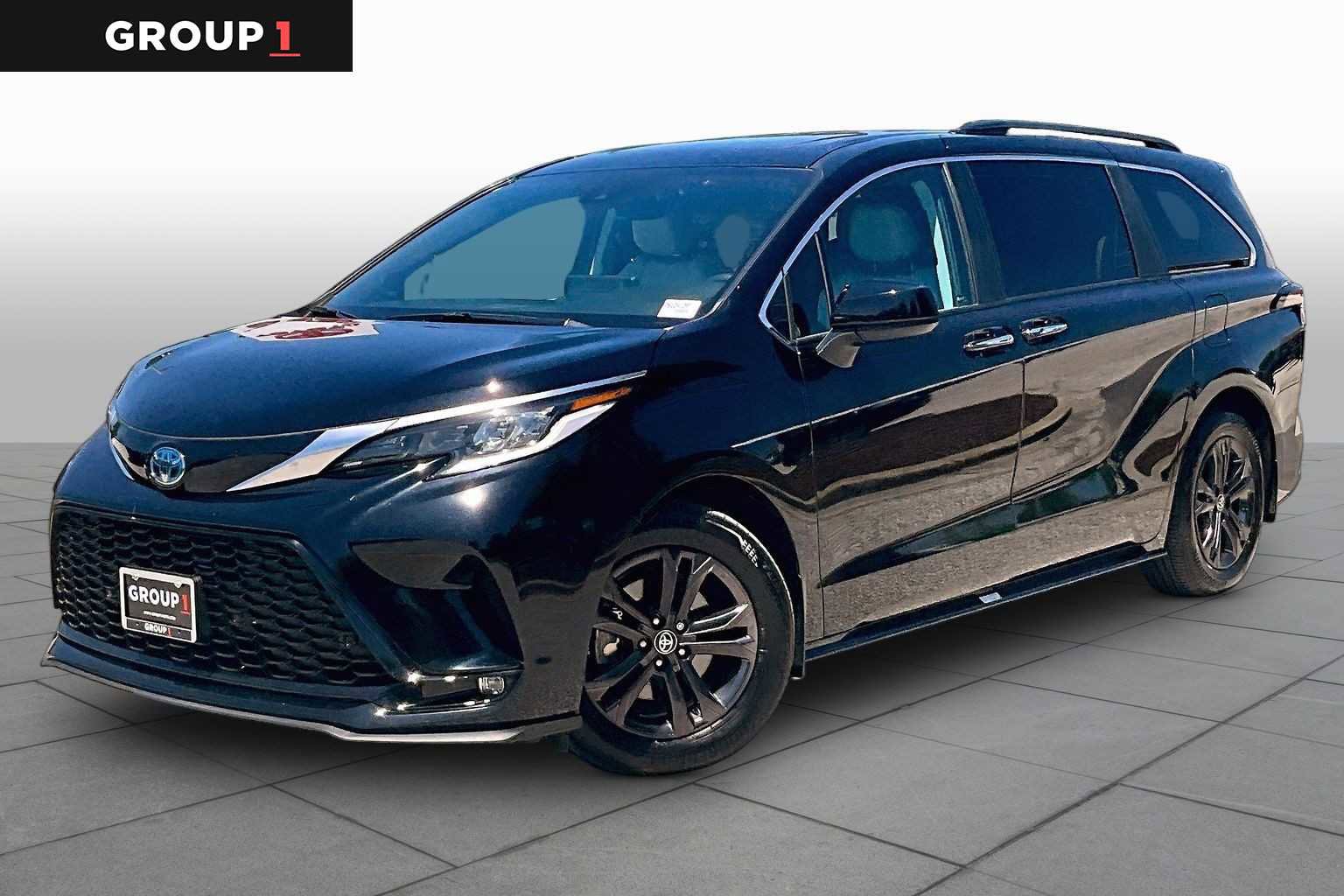Used 2024 Toyota Sienna XSE w/ XSE Plus Package