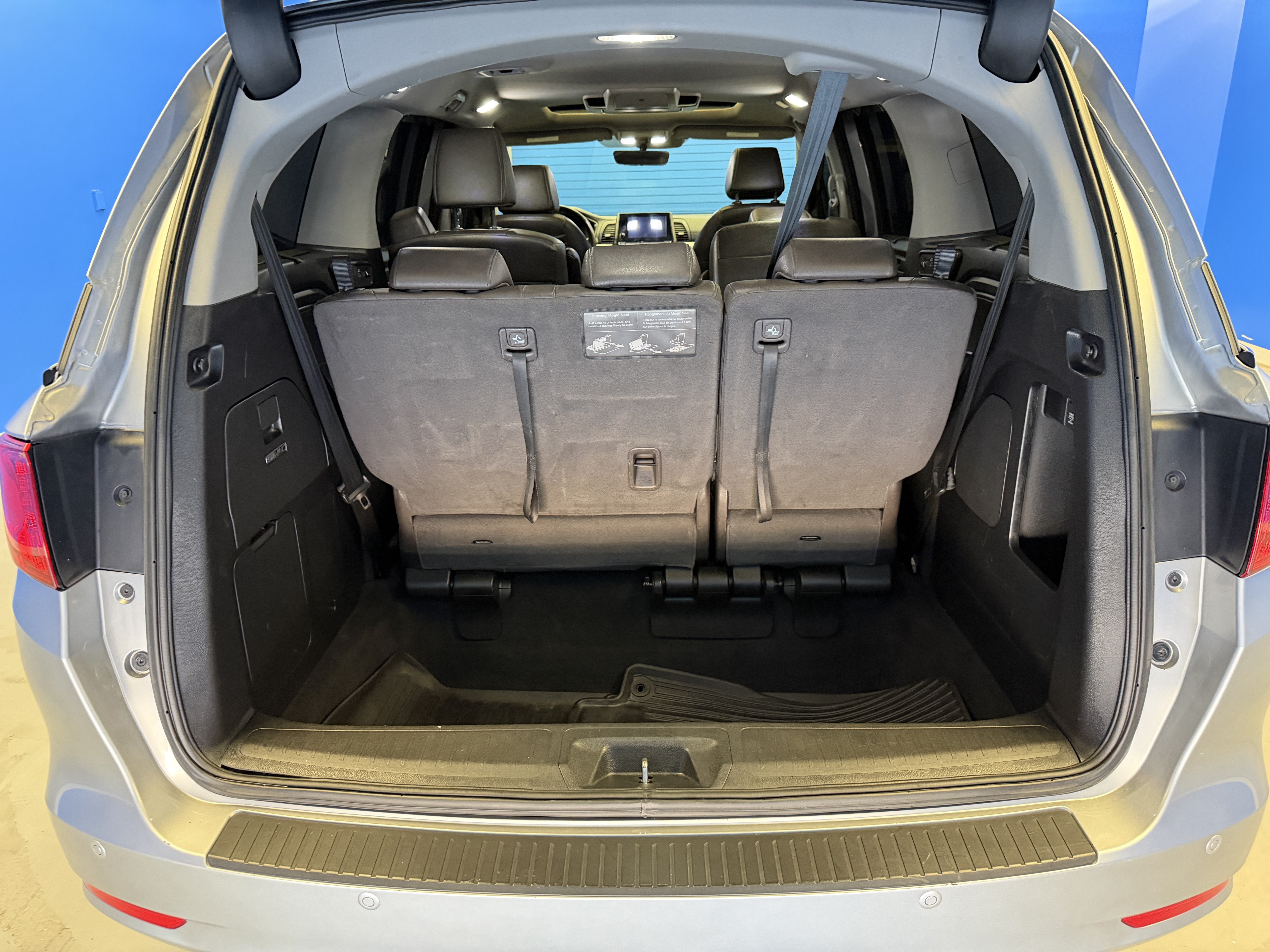 Used 2018 Honda Odyssey Elite image 30