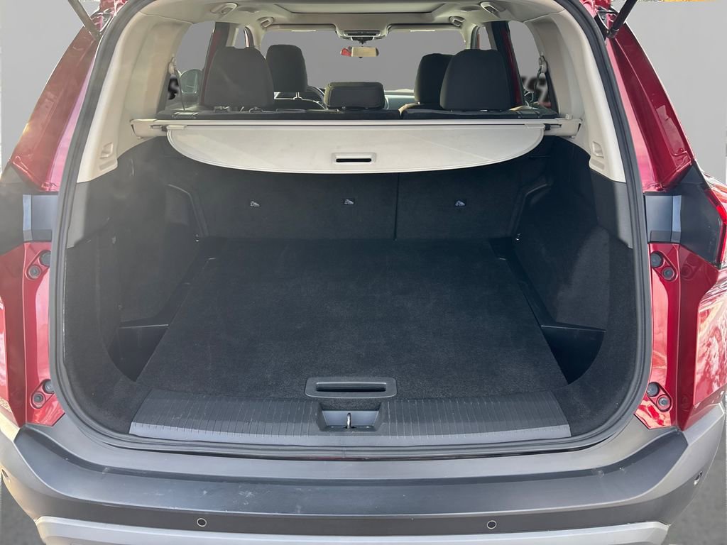 Used 2021 Nissan Rogue SV image 11