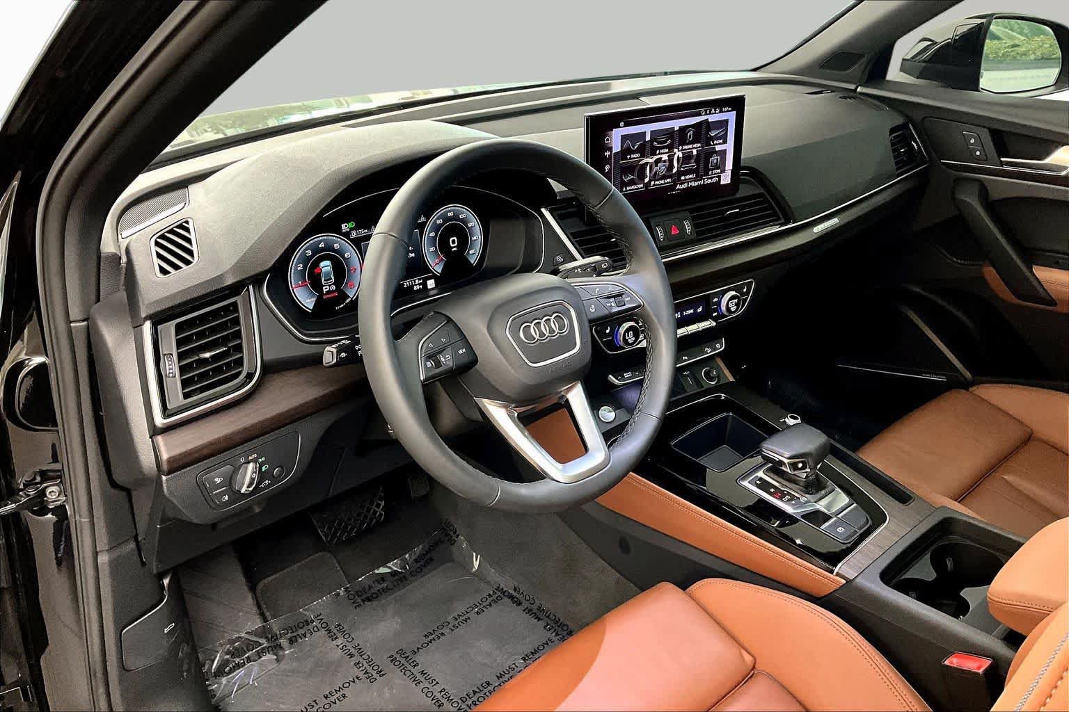 Used 2025 Audi Q5 2.0T Premium Plus w/ Premium Plus Package AWD/4WD image 18