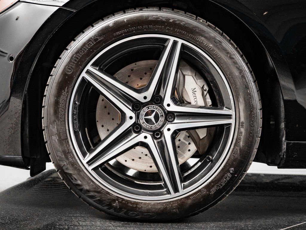 Used 2018 Mercedes-Benz E 400 4MATIC Sedan image 13