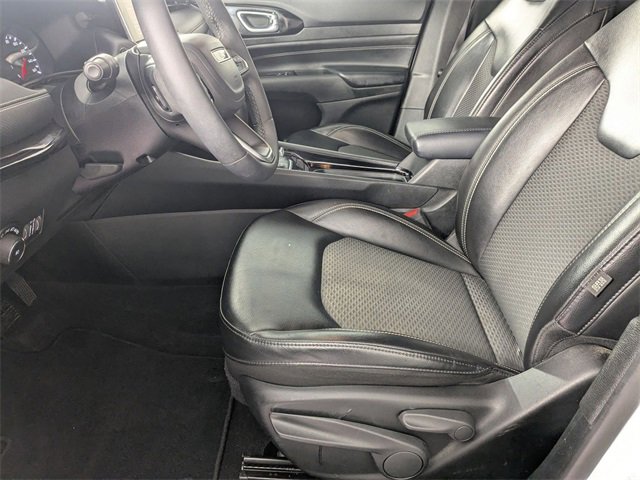 Certified 2023 Jeep Compass Altitude image 12