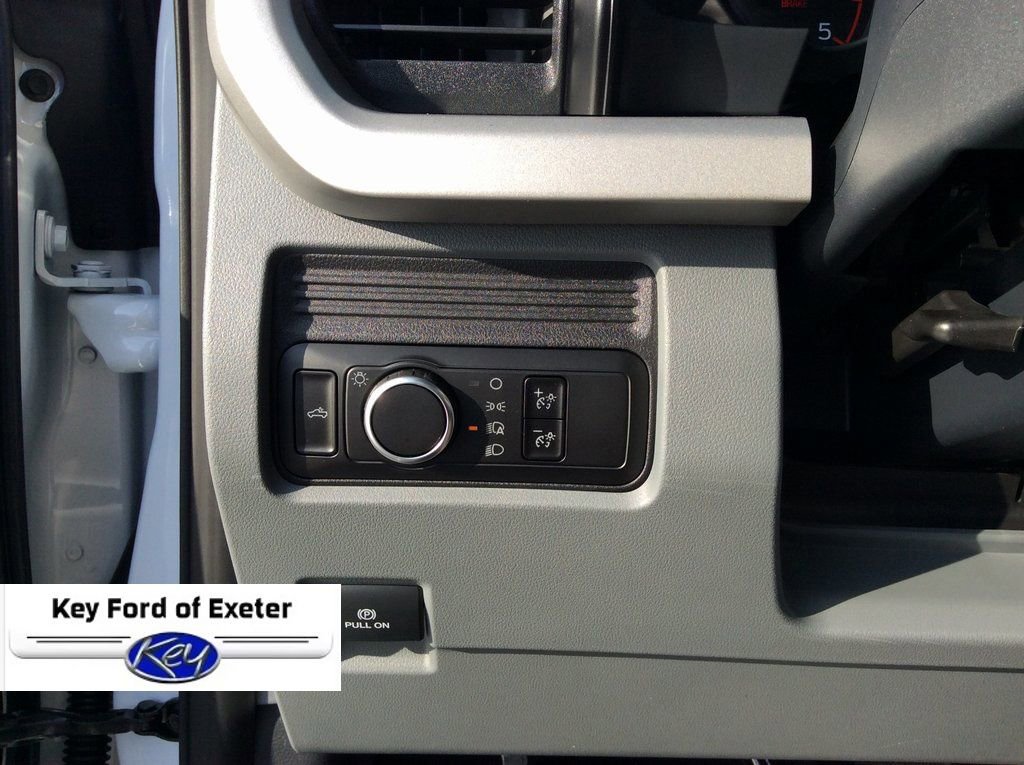 New 2026 Ford F250 XL w/ F-250 >10K GVWR Package image 30