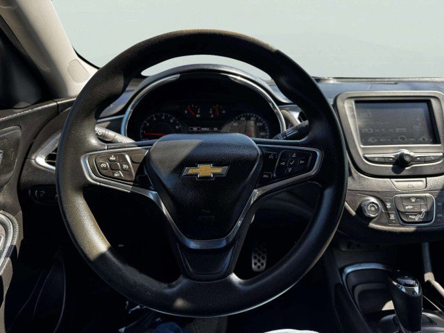 Used 2016 Chevrolet Malibu LT image 29