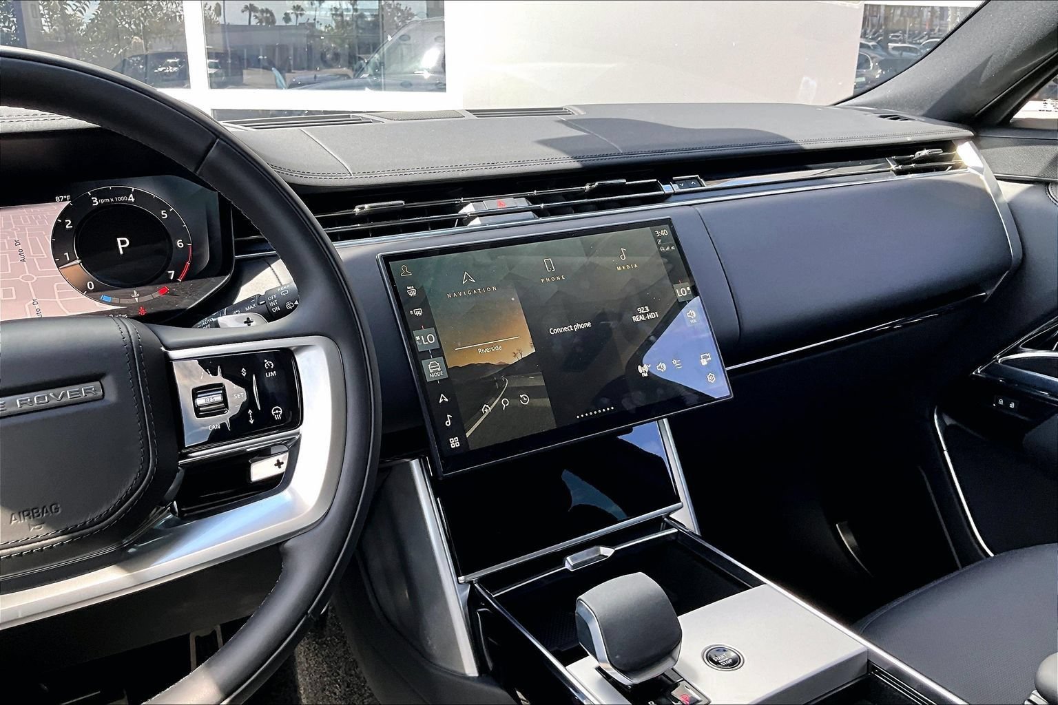 New 2026 Land Rover Range Rover SE AWD/4WD image 7