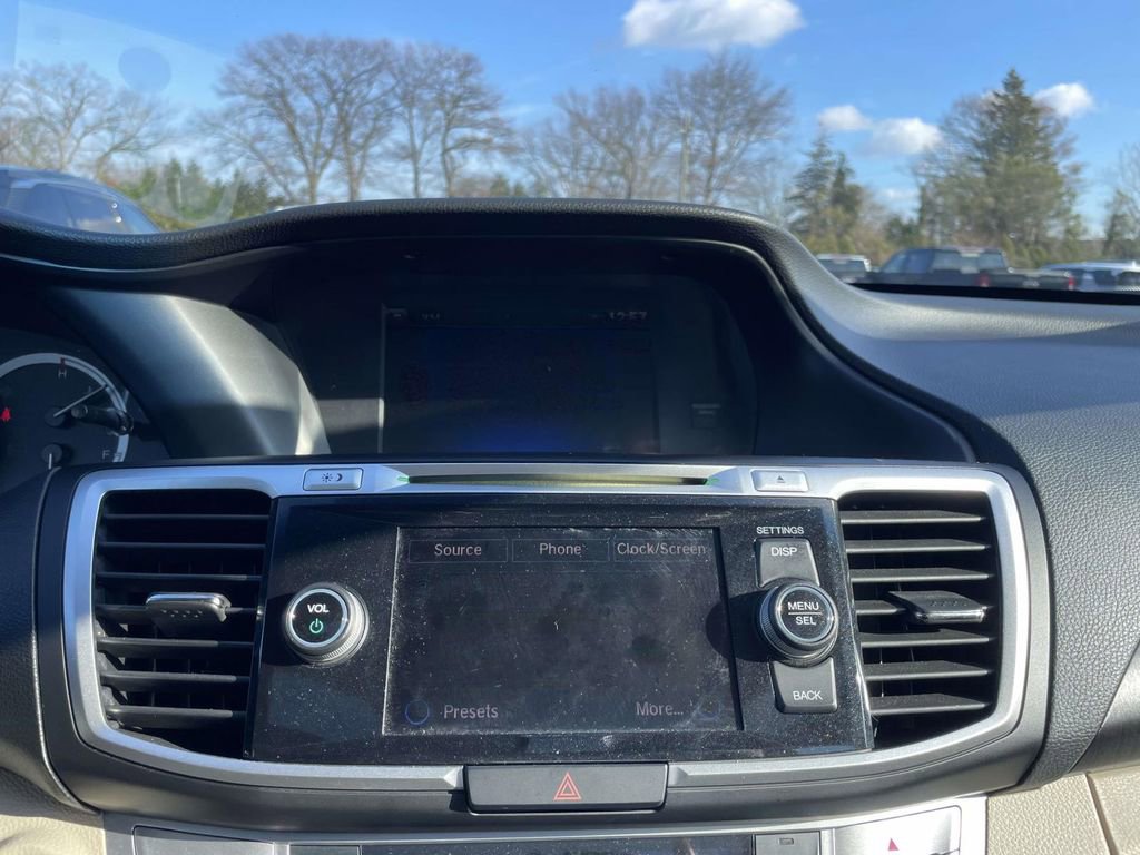 Used 2013 Honda Accord EX-L image 28