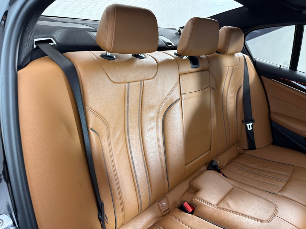 Used 2019 BMW 540i xDrive w/ Convenience Package image 21