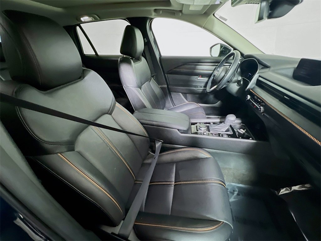 Used 2025 MAZDA CX-50 AWD 2.5 Hybrid w/ Weather Package image 23