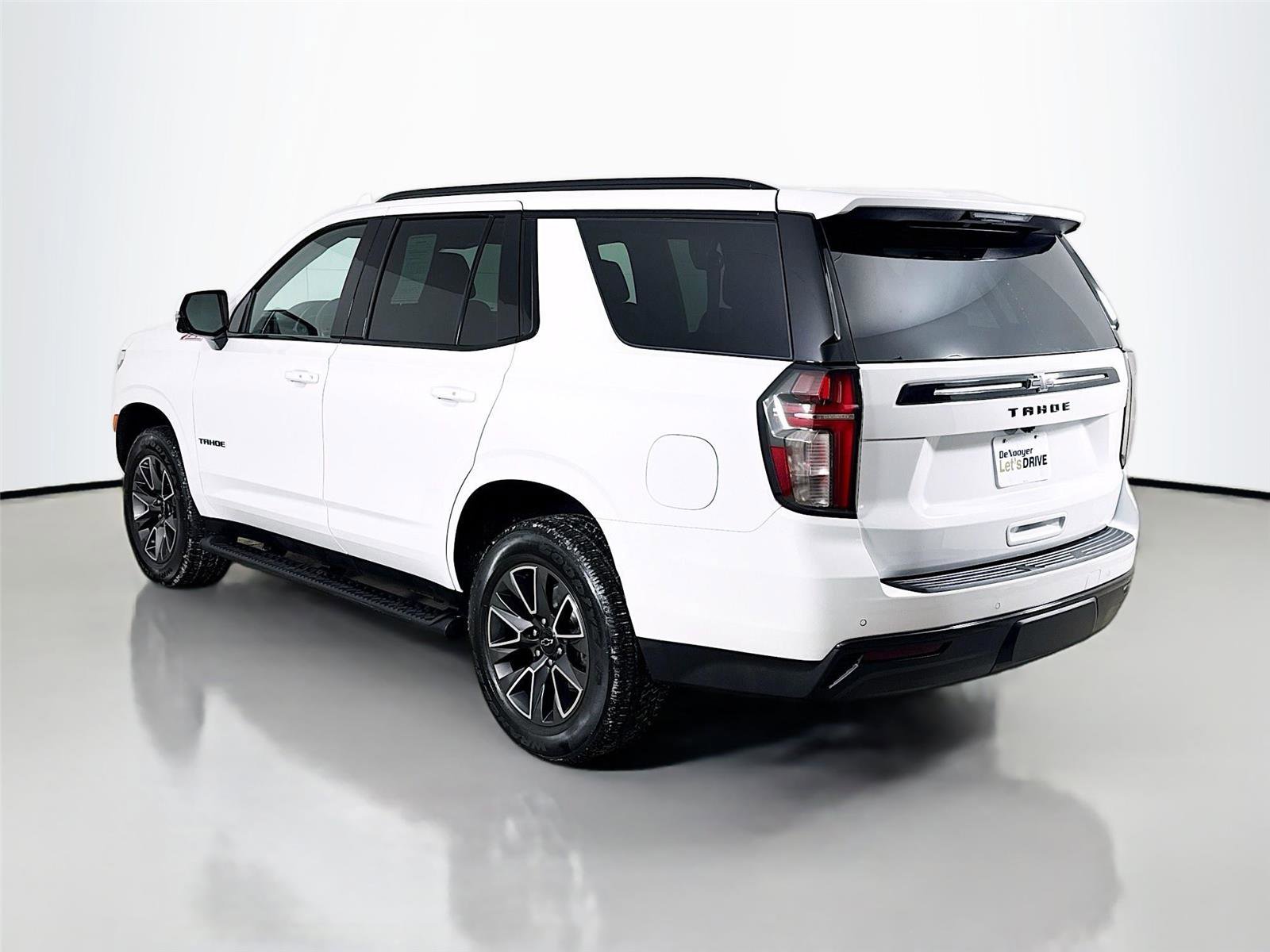 Used 2023 Chevrolet Tahoe Z71 w/ Luxury Package image 6