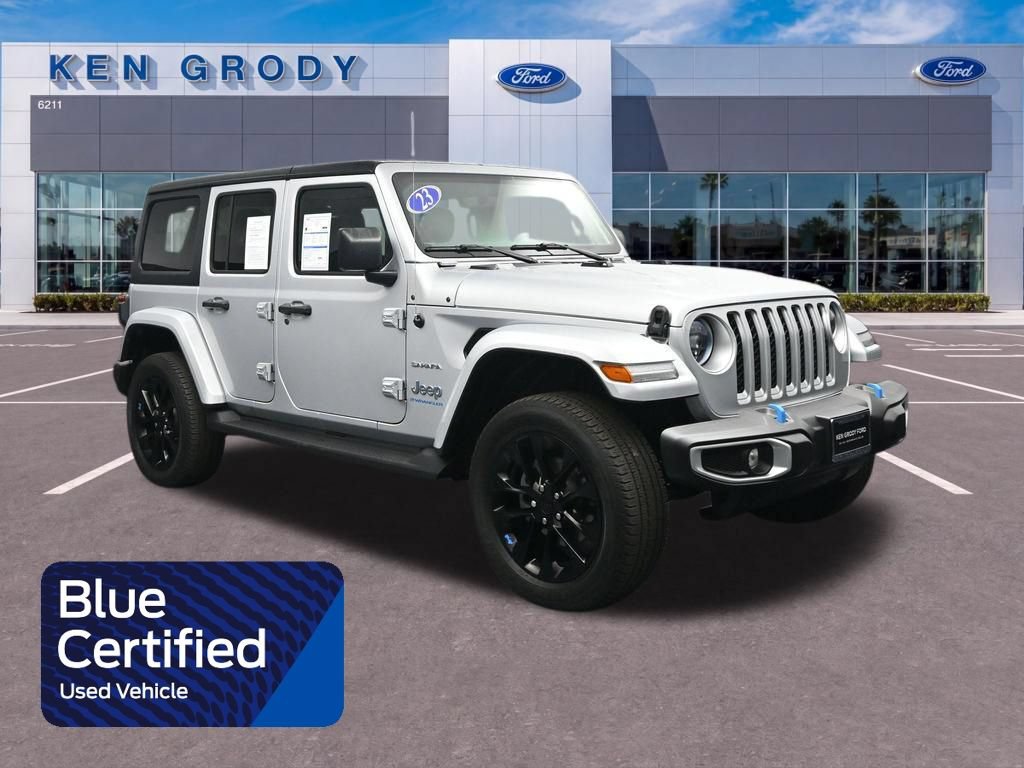 Used 2023 Jeep Wrangler Unlimited Sahara w/ Cold Weather Group AWD/4WD image 1