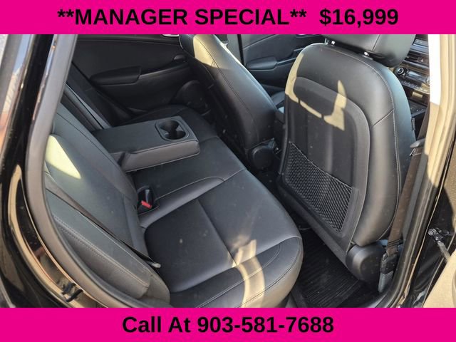 Used 2022 Hyundai Kona Limited FWD image 17